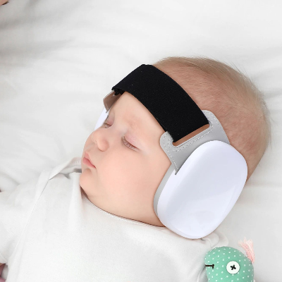 casque anti bruit bébé maman bébé dors paisiblement