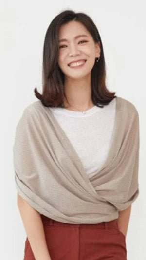 echarpe de portage vu face sur maman 